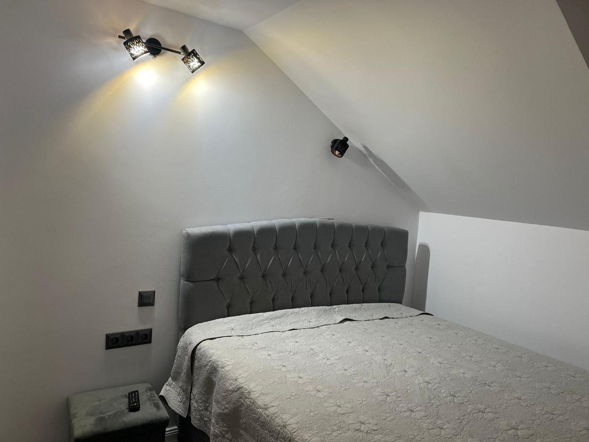 Apartament Mansarda Venus Râmnicu Vâlcea Eksteriør bilde