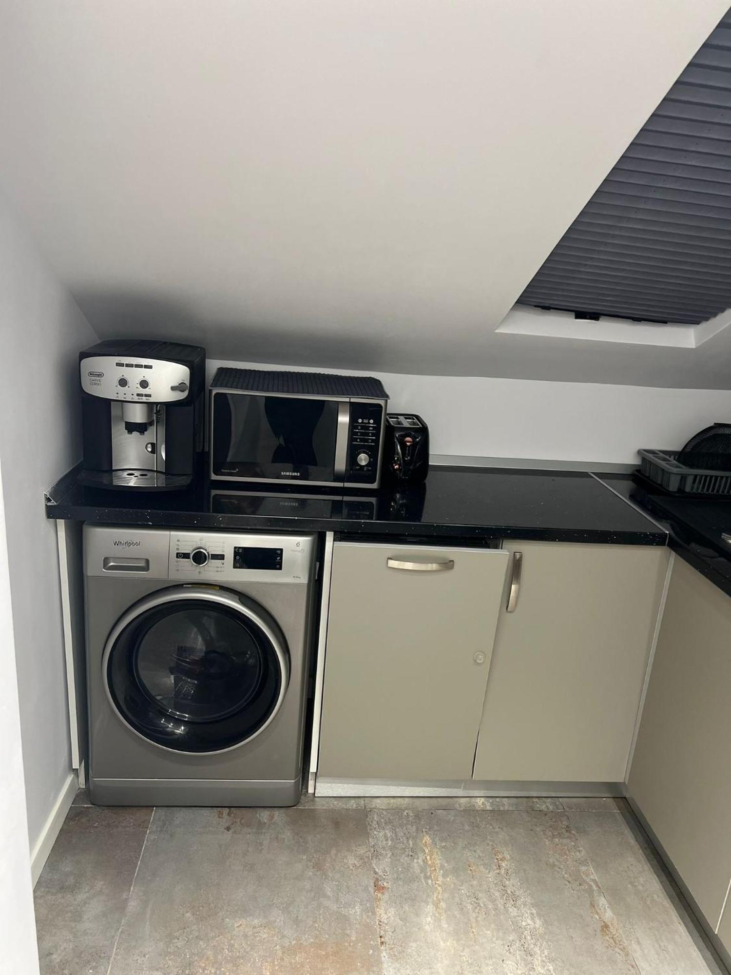 Apartament Mansarda Venus Râmnicu Vâlcea Eksteriør bilde